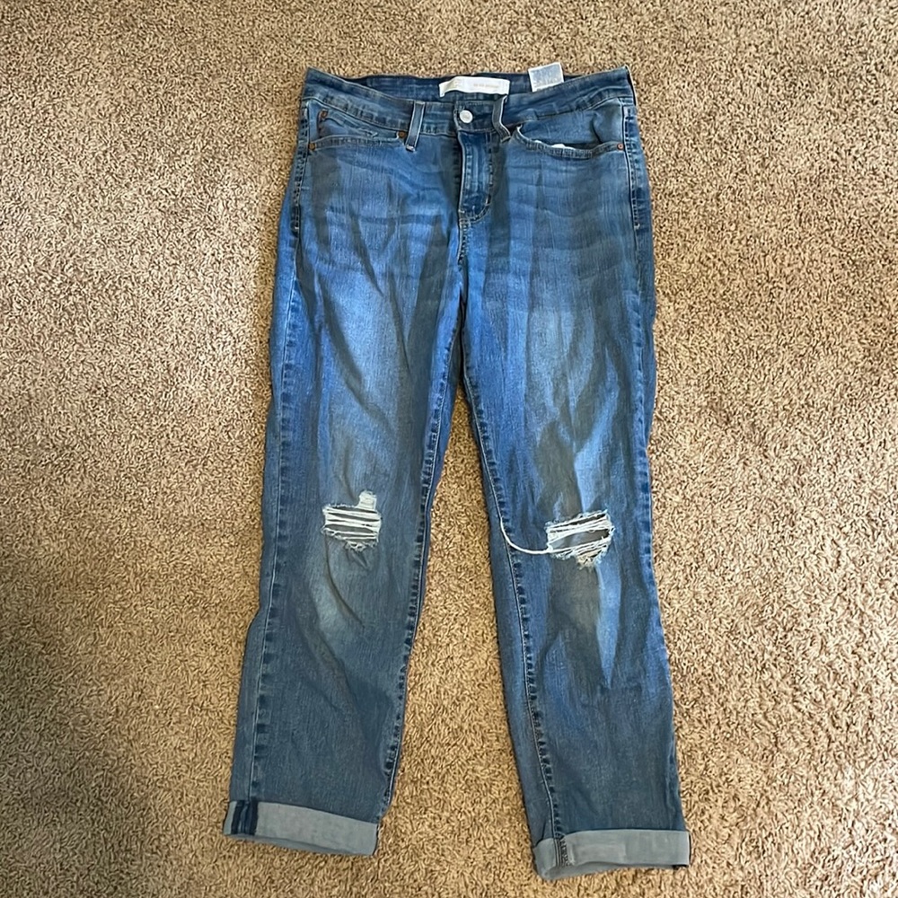 Mid rise boyfriend jeans